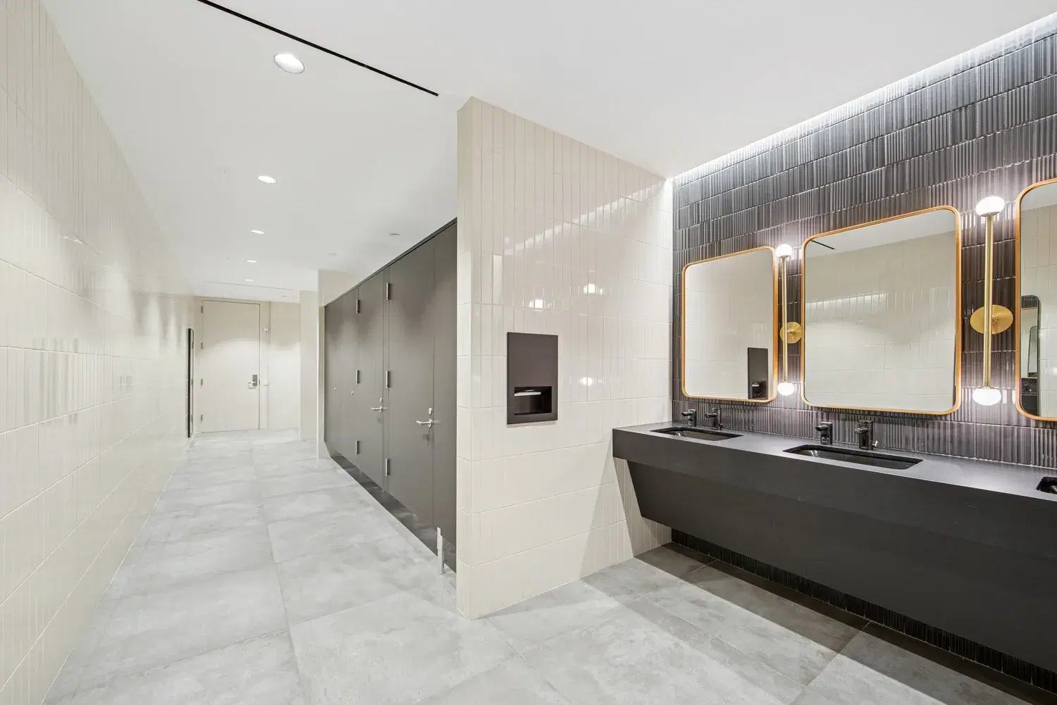 Washroom Transforamtion - Gallery 1