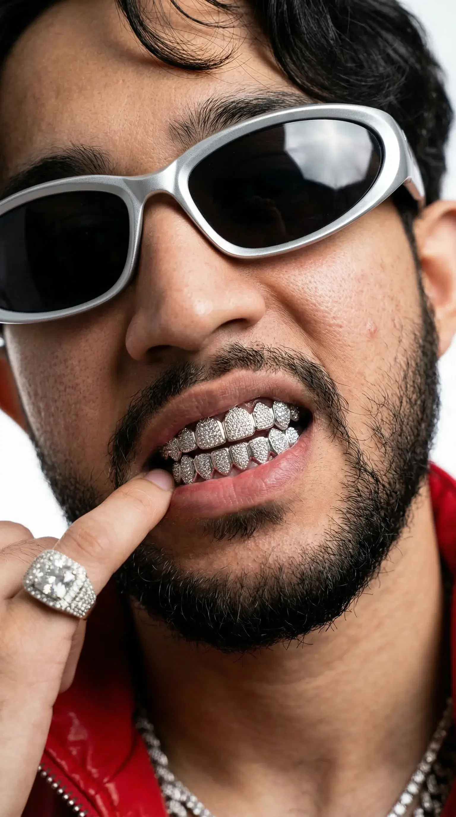 Vvs teeth close up - Gallery 2