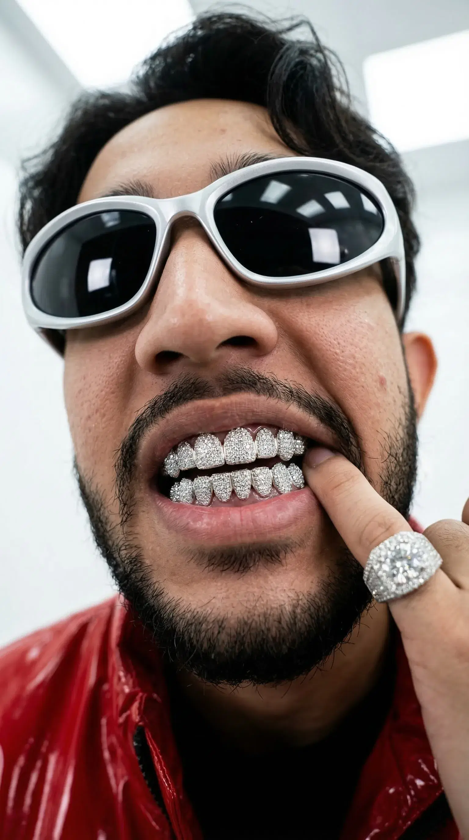Vvs teeth close up - Gallery 1